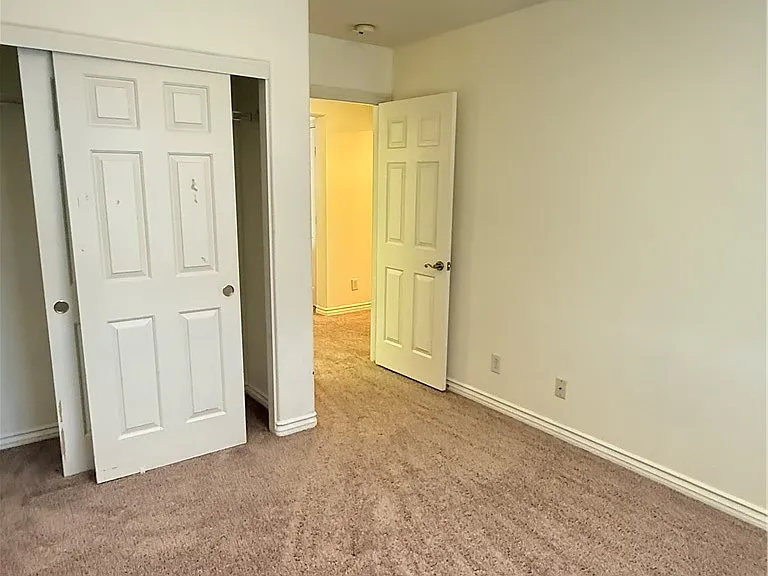 8759 Old Sea Ave — Photo 16
