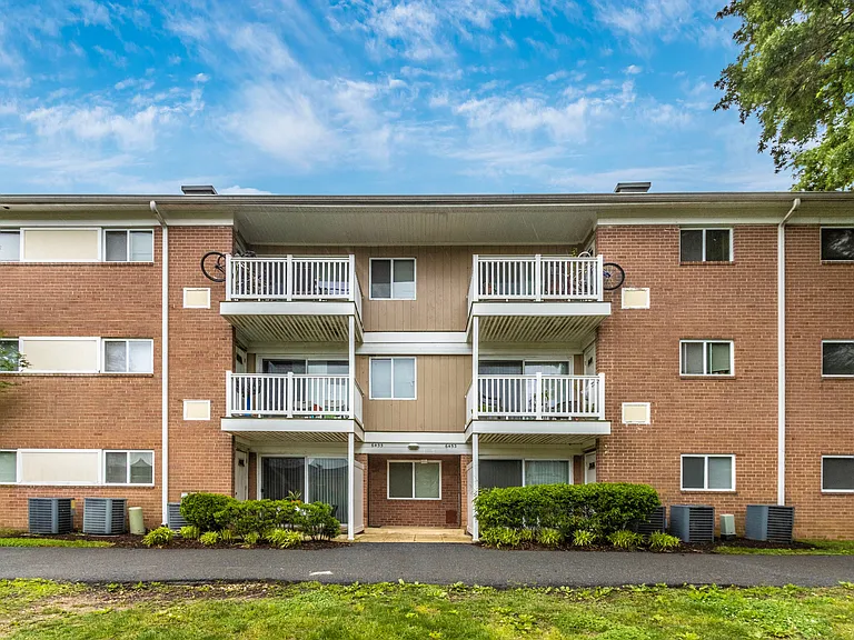 Apartment Homes for rent in Forestville, MD | Avenue Apartments