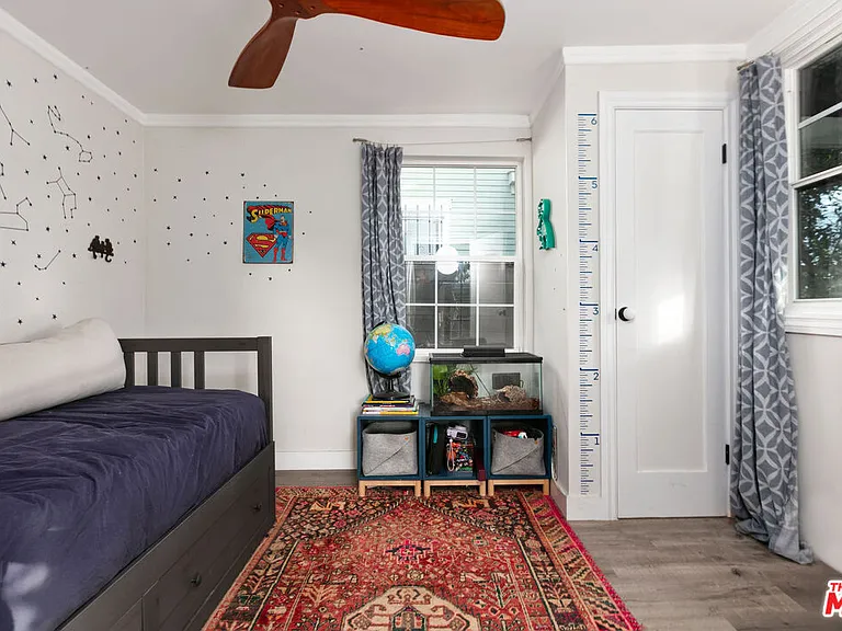 1016 Oakwood Ave — Photo 11