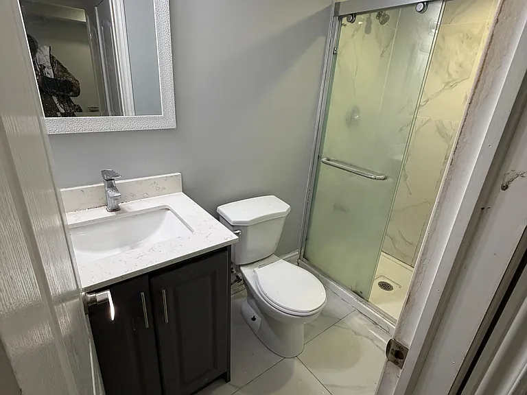 22 Matterdale Ave #BASEMENT — Photo 9