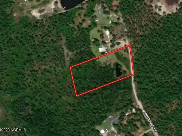 255 Whippoorwill Lane, Sneads Ferry, NC 28460