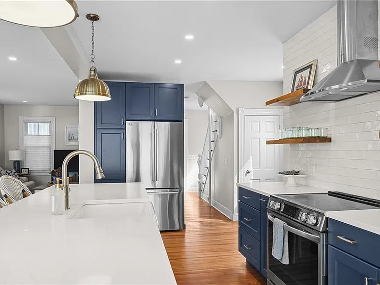 7 Atlantic St — Photo 14