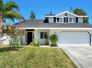 25392 Oak Leaf Rd, Laguna Hills, CA 92653