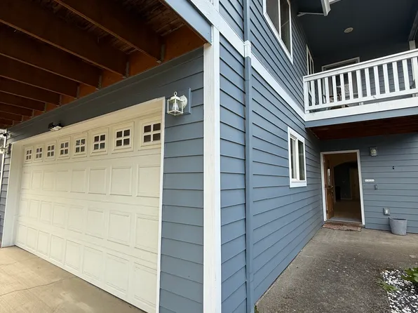 9907 SE Amherst St, Clackamas, OR 97015