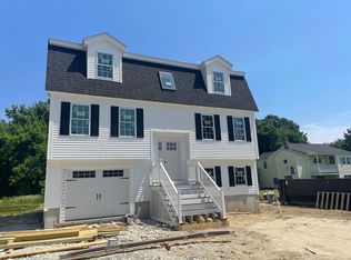 60 Thornton Ave, Methuen, MA 01844