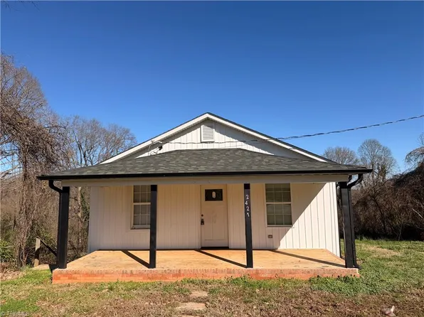 2421 Daisy St, Winston Salem, NC 27107