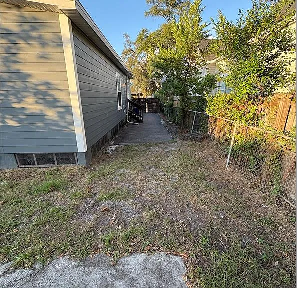 2330 W Saint Louis St — Photo 30