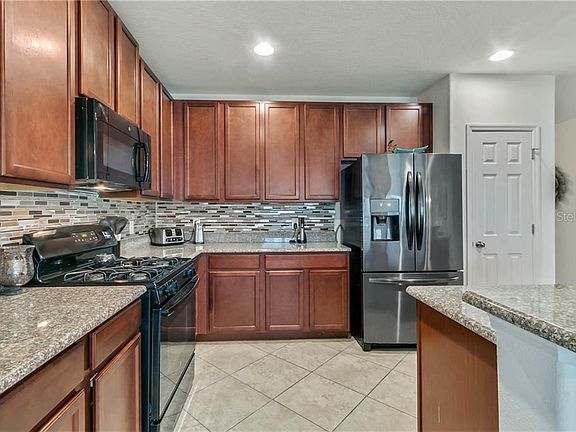 5th image of 2224 Napone Ln