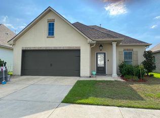 6134 Lake Bend Dr, Baton Rouge, LA 70820