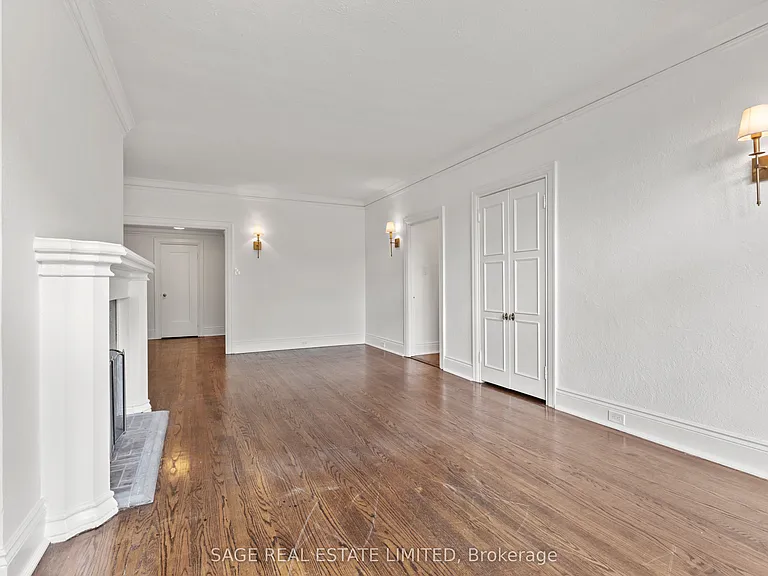 150 Balmoral Ave #502 — Photo 29