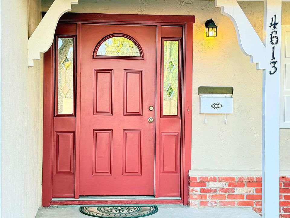 1st image of 4613 Hampshire Way