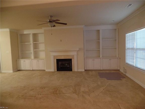 2nd image of 1016 Horton Pl