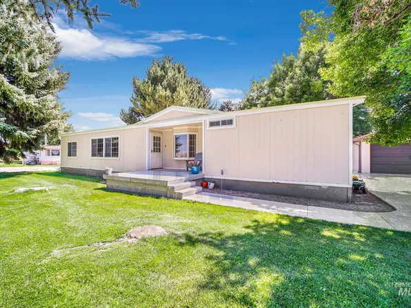 15 W 400 S, Burley, ID 83318