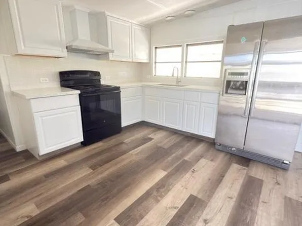 2650 W Union Hills Drive #118, Phoenix, AZ 85027