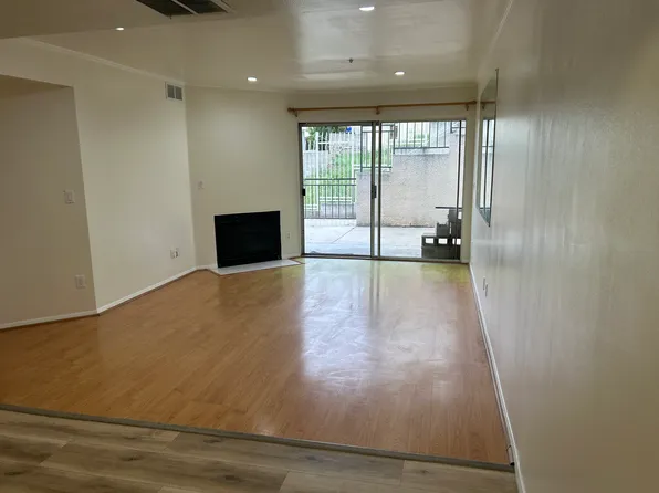 4760 Templeton St APT 3114, Los Angeles, CA 90032