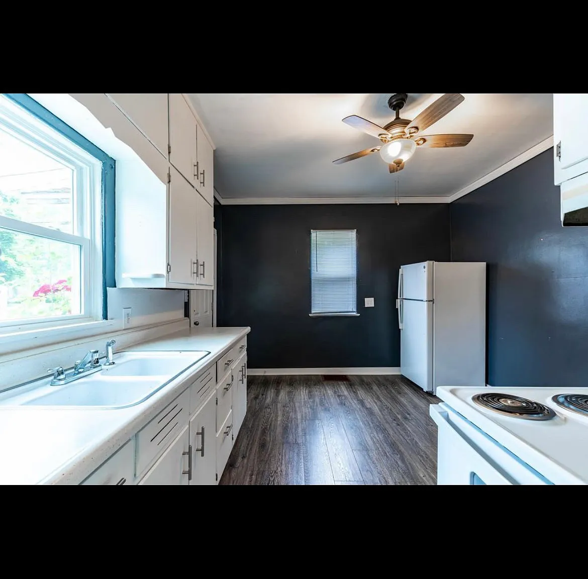 2 bed, $975 — Photo 3