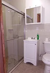 Rented by R New York