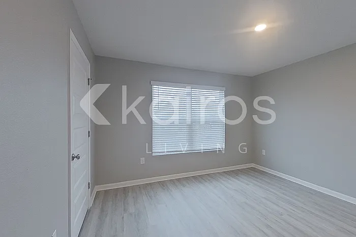 4694 Malay Cir — Photo 18