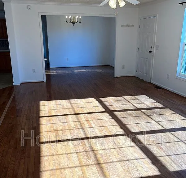 40 Wildwood Park — Photo 4