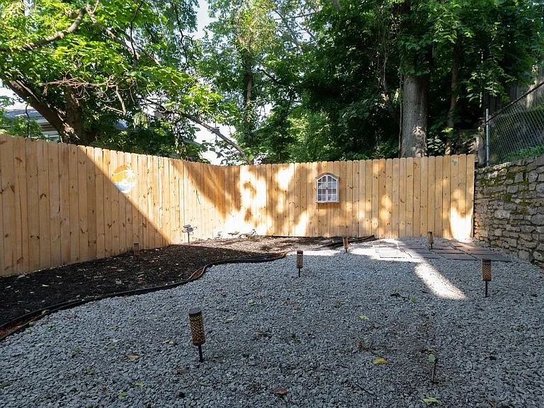2127 W Clifton Ave #2 — Photo 10