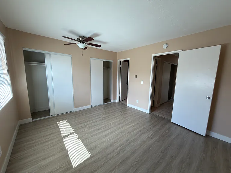 326 W La Veta Ave #C — Photo 20
