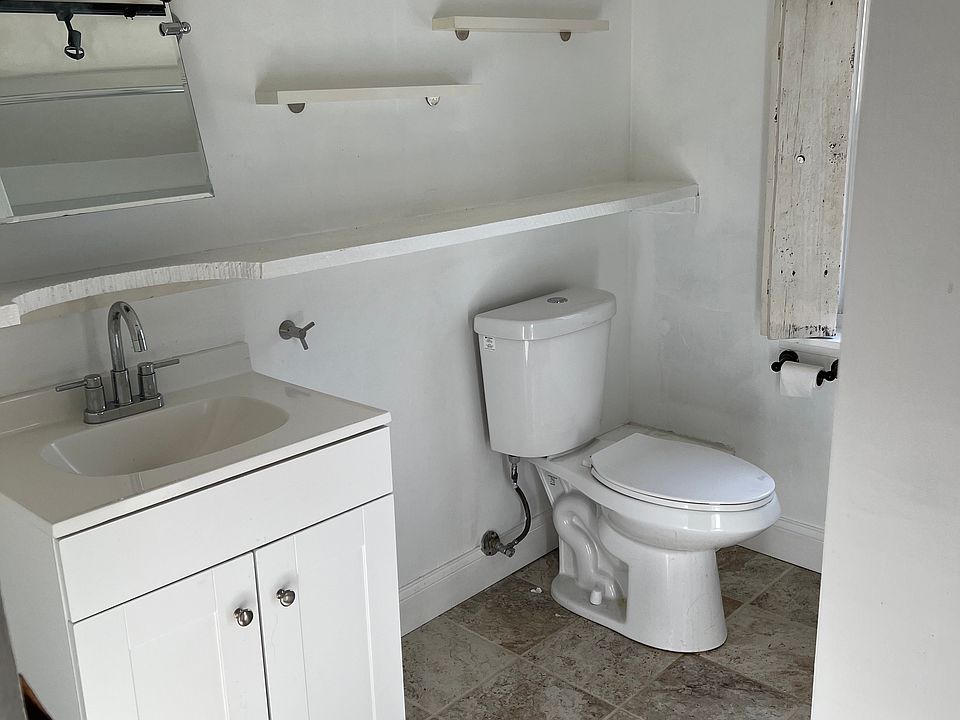 1st image of 1040 Taylorsville Rd APT 1