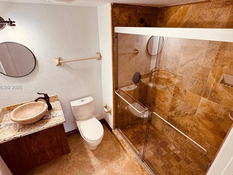 2516 Centergate Dr #102 — Photo 32