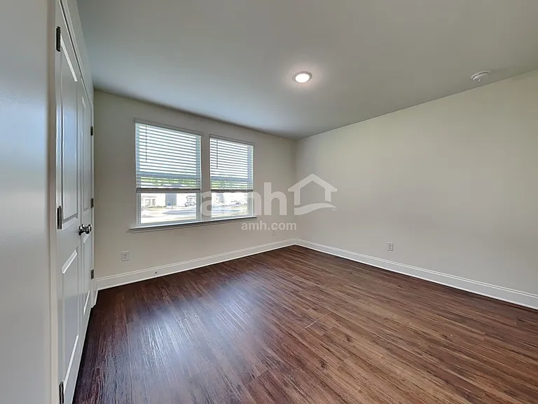 12200 Golden Farm Ln — Photo 30
