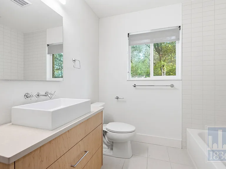 2703 Burleson Rd — Photo 21