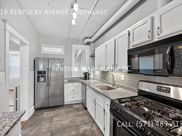 816 Kentucky Ave SE — Photo 7