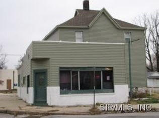 2021 Central Ave, Alton, IL 62002