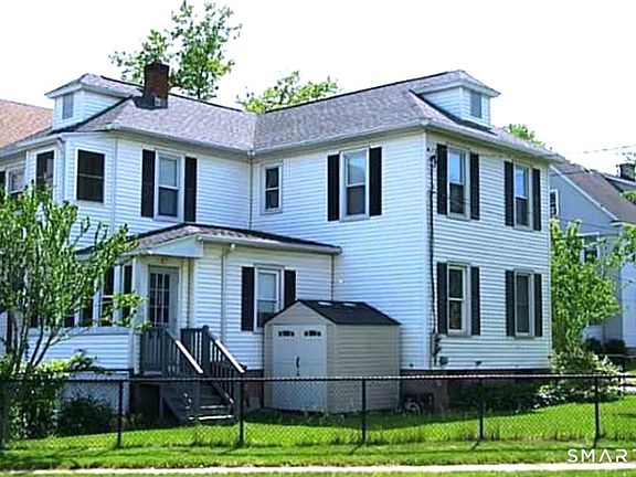 4th image of 118 Grove Street