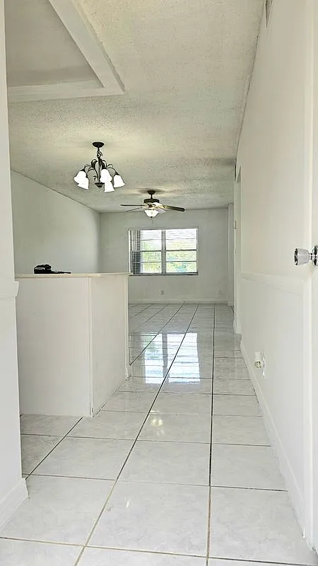 2 bed, 1.0 bath, 1000 sqft, $1,750 — Photo 3