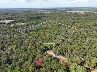 78 Hickory Hill Rd, Saint Helena Island, SC 29920