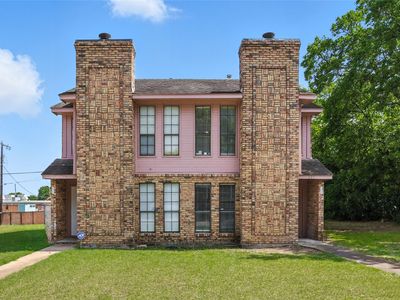 220 Davis Dr, Desoto, TX, 75115