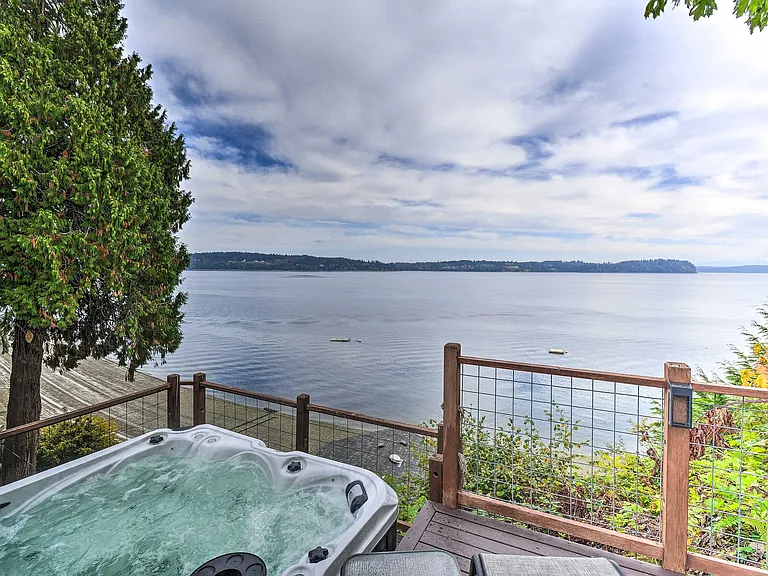 9946 Johnson Point Rd NE — Photo 33