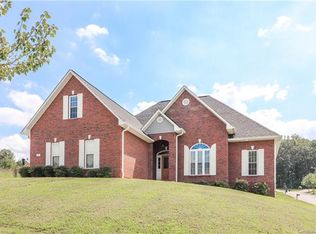 185 11th Street Pl NW, Conover, NC 28613