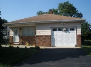 16 Georgetown Dr, Toms River, NJ 08757