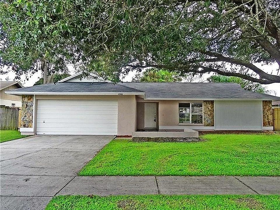 1st image of 4908 Carrollwood Meadows Dr