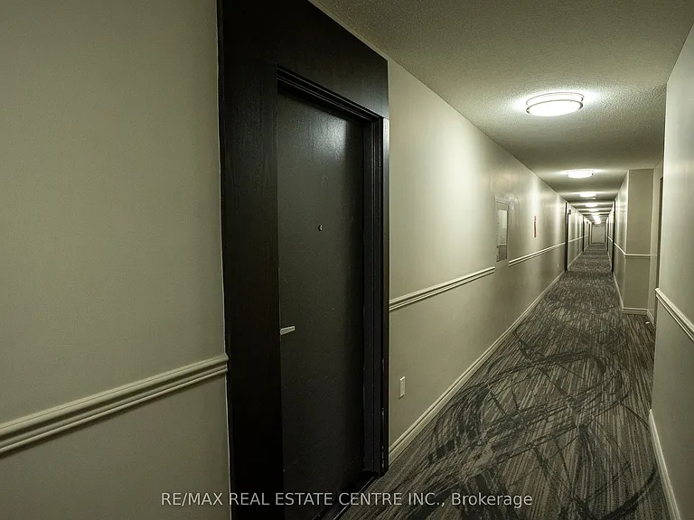 1100 Caven St #704 — Photo 30