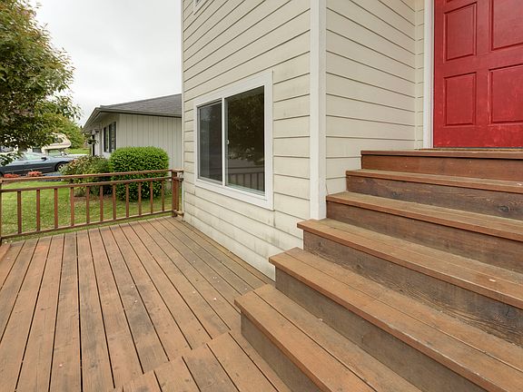 Front Deck 