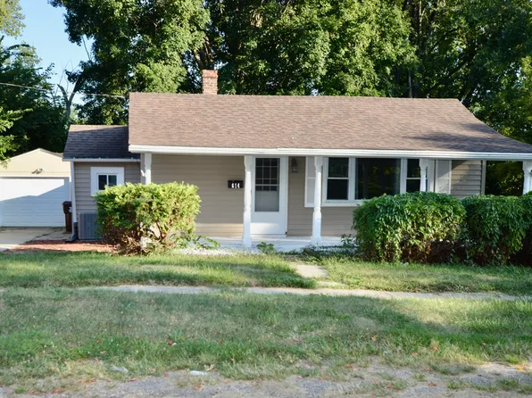 614 W Perry St, Belvidere, IL 61008