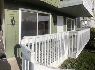 26213 Central Ave NE #102, Kingston, WA 98346