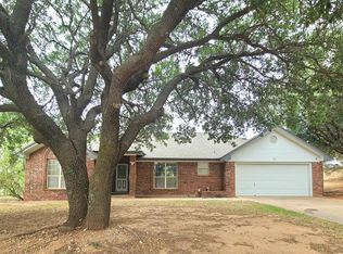 101 Glendale Rd, Sweetwater, TX 79556