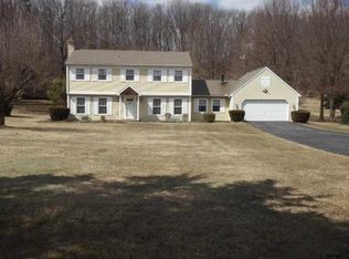 1401 Cherry Orchard Rd, Dover, PA 17315