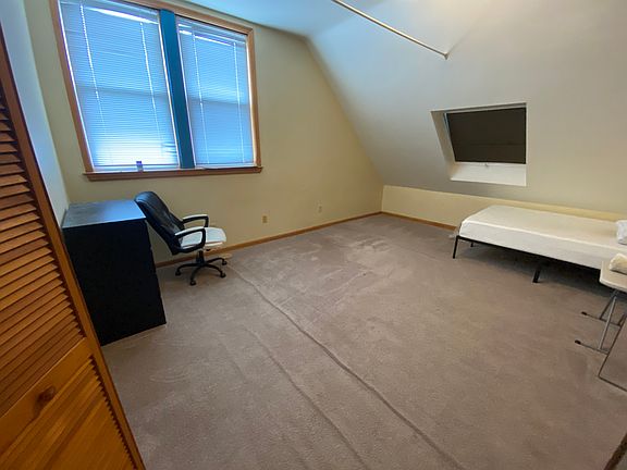3rd image of 3493 Brookline Ave #3
