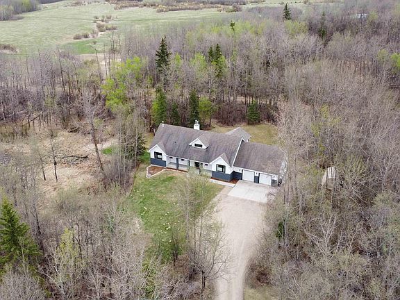 3rd image of 52109 Range Rd #224-61