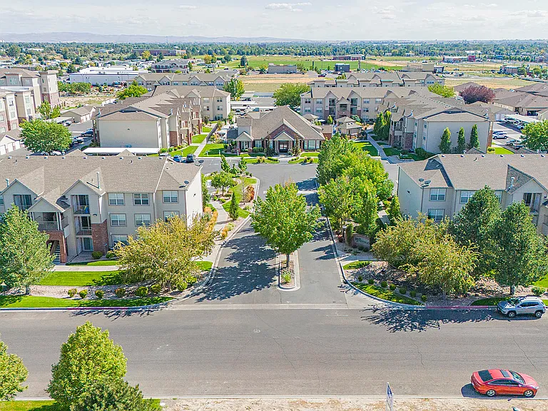 Rivercrest Aerial 2