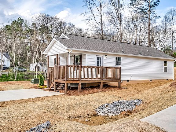 3rd image of 1628 Waring Rd NW