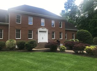 1200 W Point Dr, Suffolk, VA 23434
